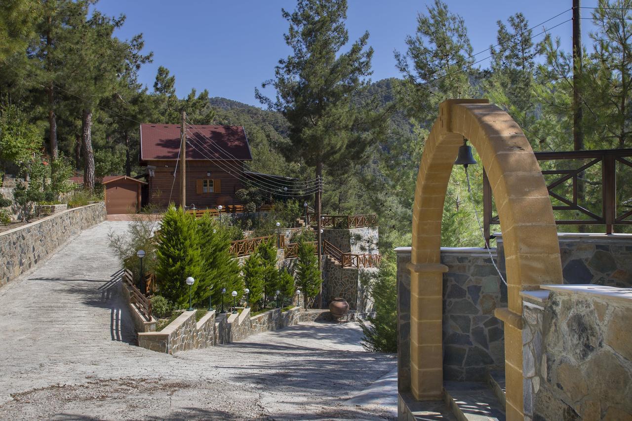 Ricky Chalet Near Troodos Spilia Bagian luar foto